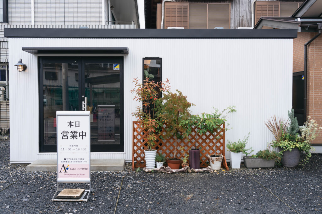 フランス料理のテーブルマナー｜服装は？ナイフとフォークの使い方は